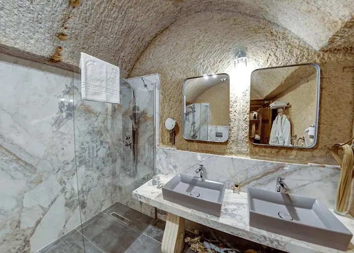 Ages In Cappadocia Premium Üçhisar